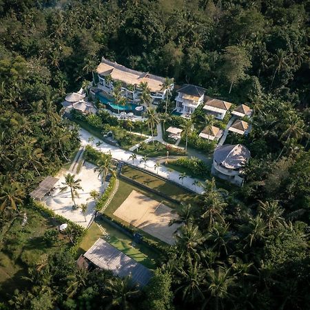 Neano Escape Hotel Manggis  Bagian luar foto Aerial view of the hotel